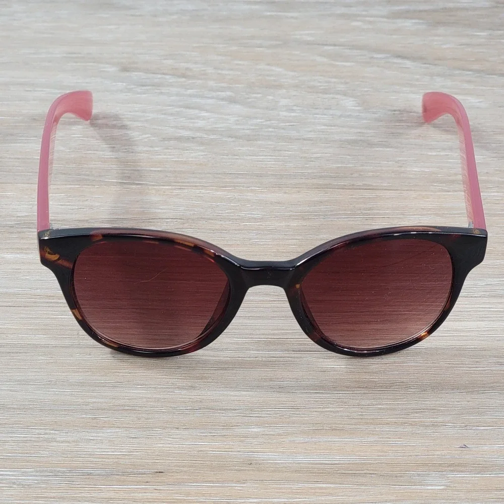 Ivanka Trump IT032 Sunglasses Dark Brown Tortoise Pink Cat Eye 50-21-150